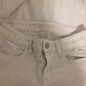 american eagle white jeans